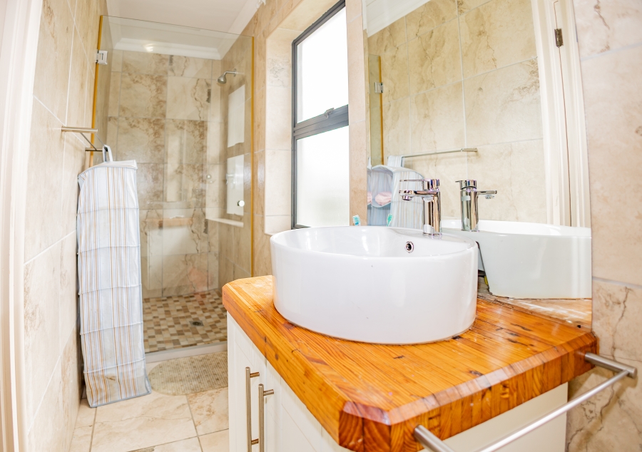 4 Bedroom Property for Sale in Zevenwacht Country Estate Western Cape